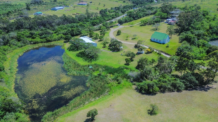 Commercial Property for Sale in Crossways Eastern Cape